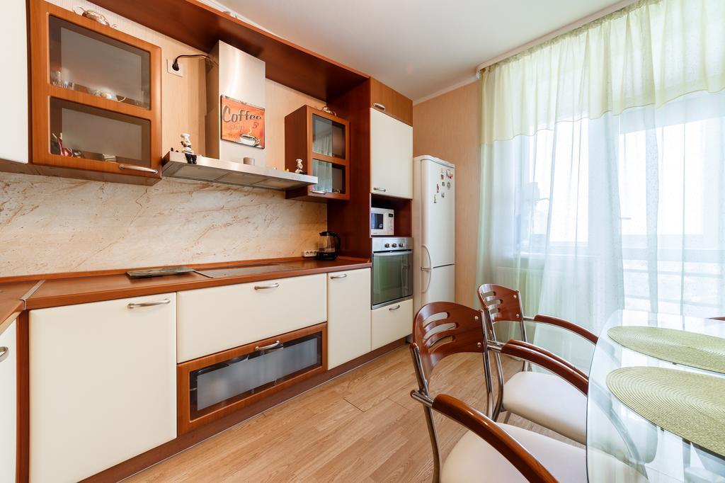 Apartment Domashny Uyut Na Belinskogo 41 Luxe 예카테린부르크 외부 사진